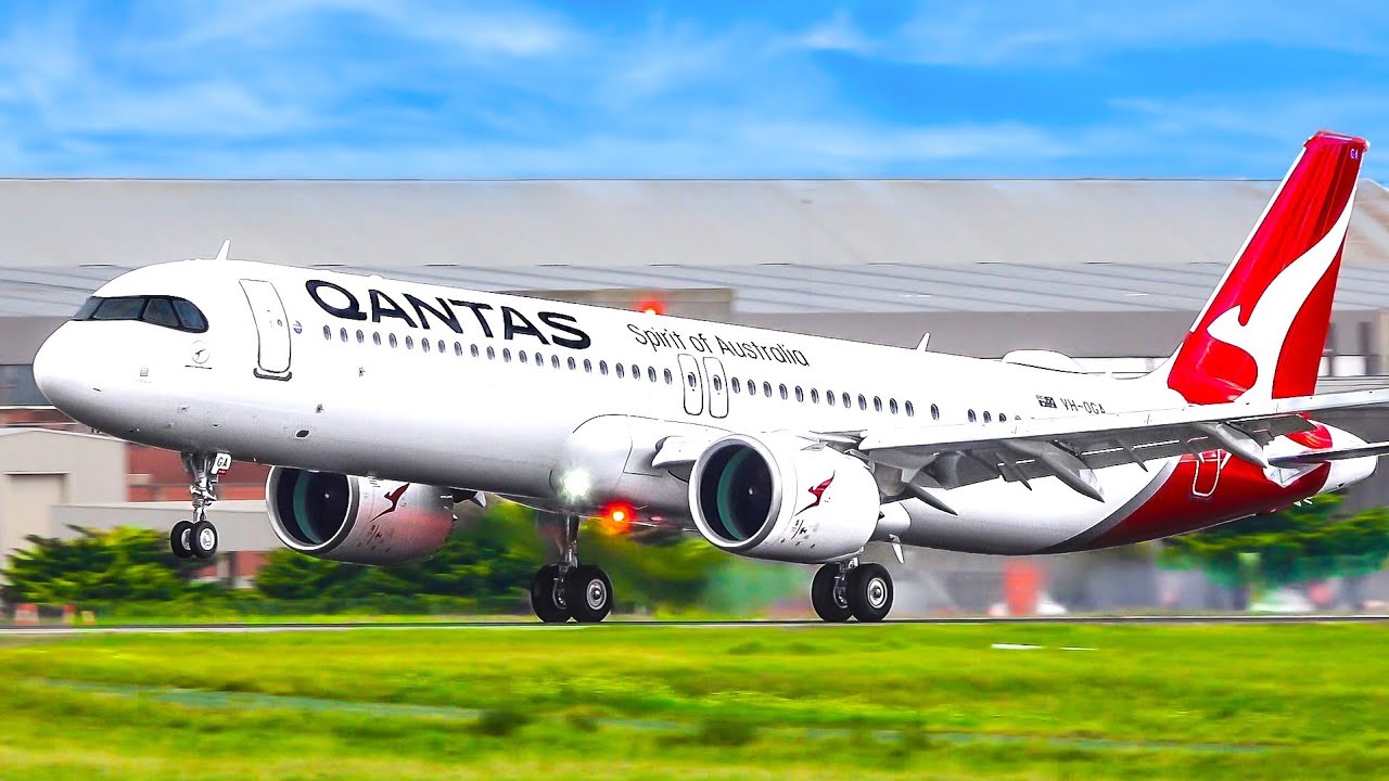 🚨 FIRST LOOK: ✈️  Brand NEW QANTAS A321XLR