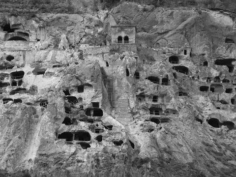 ვარძია Vardzia Вардзиа