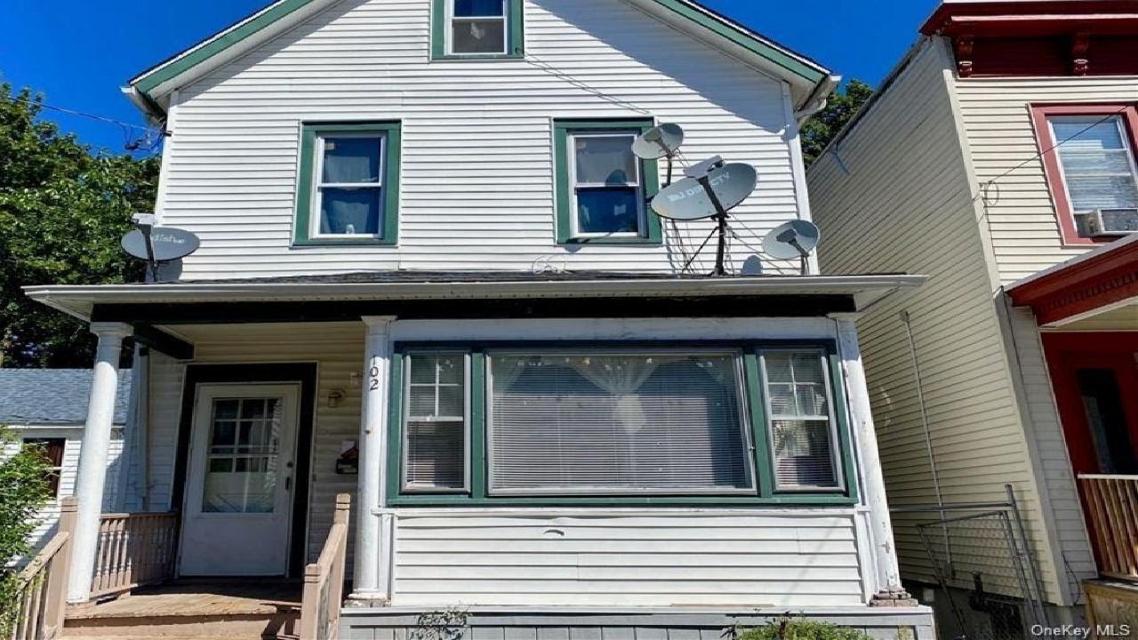 102 Carter Street, Newburgh, NY Presented by Gina DeCerbo.