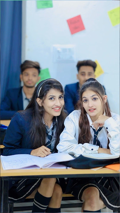 School Teacher Ne ajj Bhout maara 🥺📚👩🏻‍🏫 .. #shorts #school #love #youtubeshorts