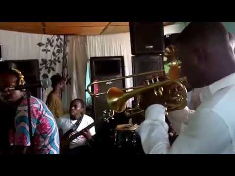 Yiri Yiri Bon (Yiri Yiri Boum) - Gnonnas Pedro Tribute (rehearsing)