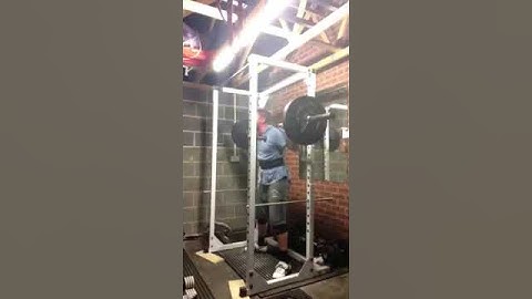 Robs paused squats x 3 x 2 second