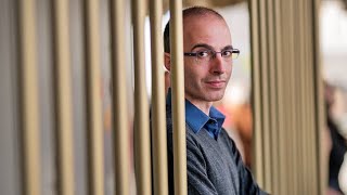 La Mesa de Filósofos: A favor y en contra de Yuval Noah Harari