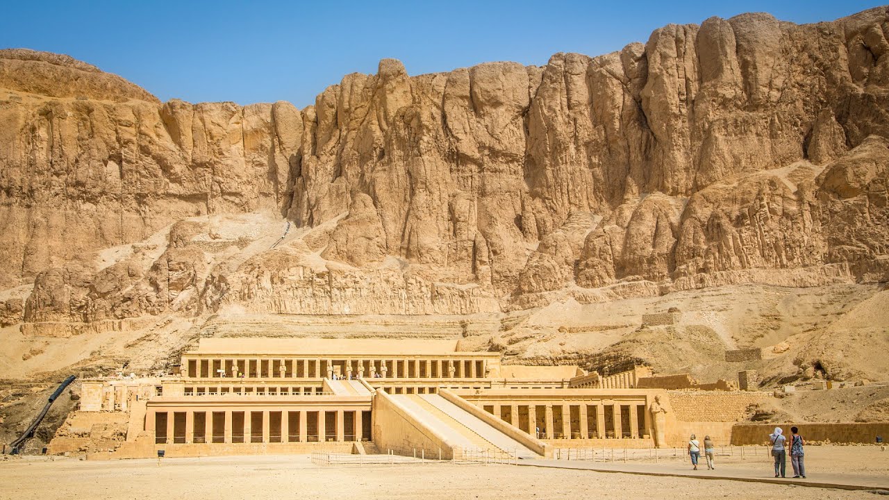 Resultado de imagen para mortuary temple of hatshepsut