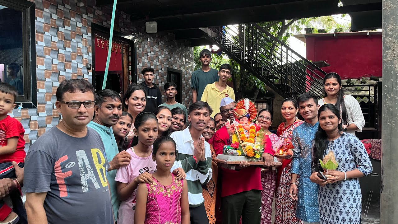 दीड दिवसाचे गणपती विसर्जन | गणपती बाप्पा मोरया | 2024 | #youtubevideo #ganpativisarjan #vlog