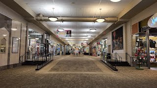 A Visit to Carolina Mall - apathy edition