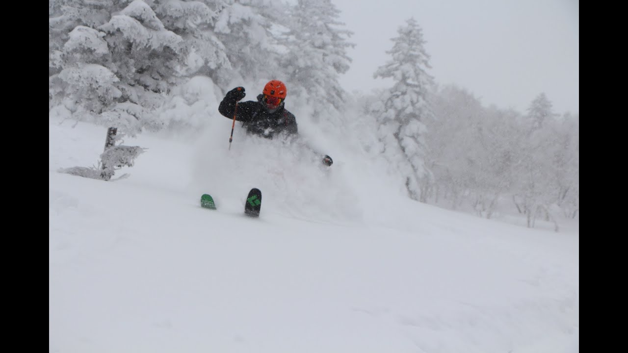Dutch Powder Hounds ski toruing Asahidake & Tokachi mountains, Japan