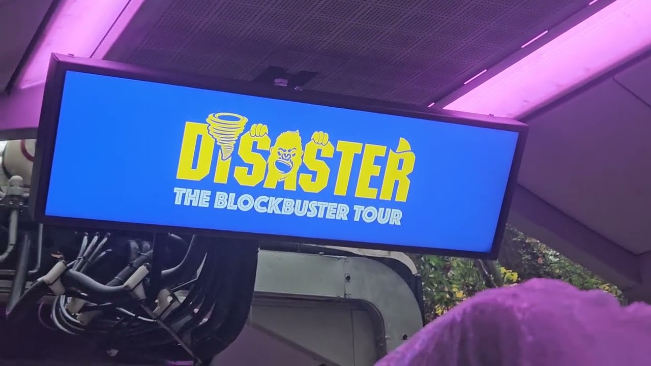 Disaster sotto la pioggia Natale all'improvviso Movieland 16 novembre 2025