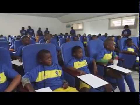 𝐏𝐑𝐄𝐌𝐈𝐄𝐑 𝐏𝐑𝐎J𝐄𝐂𝐓𝐎𝐒 Reabilita escola de futebol no Zango “TI  NANDINHO” - PlatinaLine