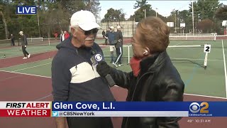 John Elliott talks pickleball with Ron Menzel