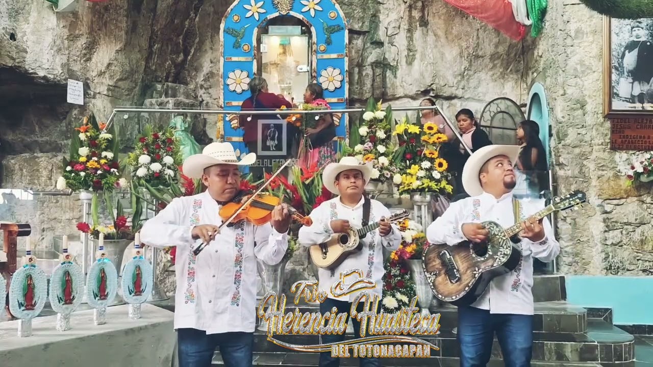 El Xochipitzahuatl en Jonotla Puebla.