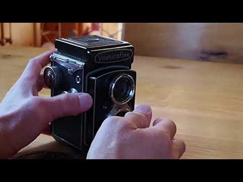 Yashica Flex C型の使い方 - YouTube