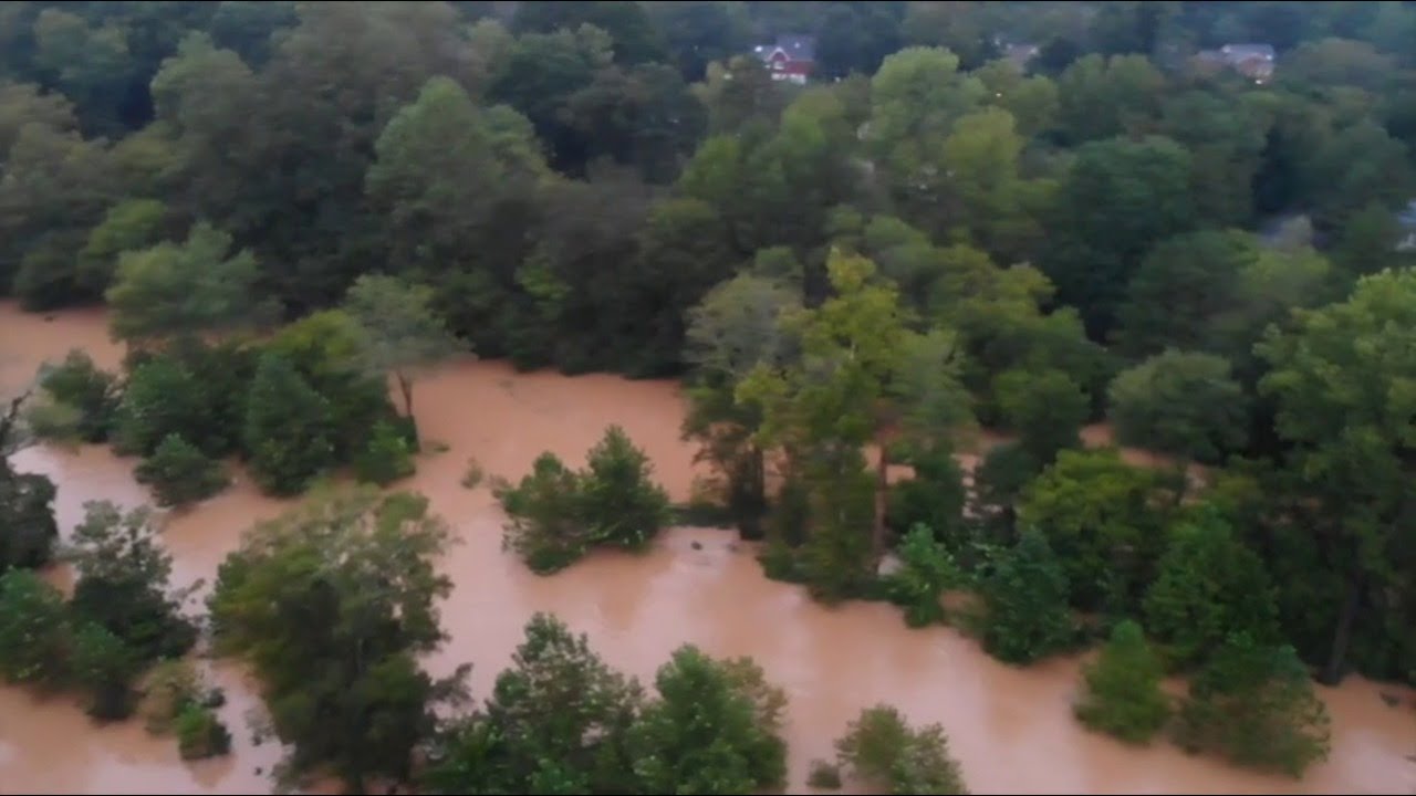 Drone video of McAlpine Creek in Charlotte flooding greenway - YouTube