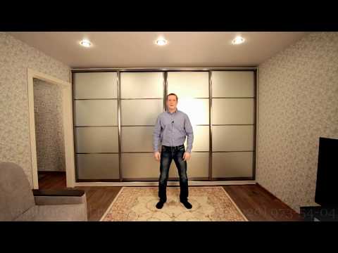 Нереально вместительный светлый шкаф-купе в однокомнатную квартиру с матовым зеркалом на заказ. Нереально вместительный светлый шкаф-купе в однокомнатную квартиру с матовым зеркалом на заказ.