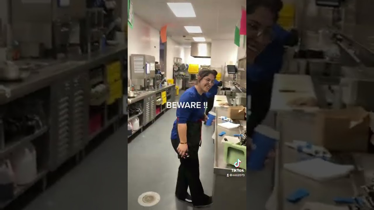 SCARE PRANK AT WORK, 7!!