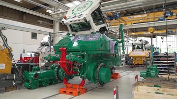 Inside the Liebherr Factory 🇦🇹 | How Crawler Bulldozers Are Built in Austria
