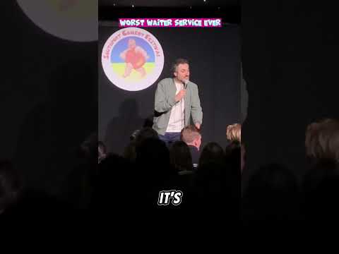 LAZIEST WORKER EVER SAT IN FRONT ROW OF A SHOW