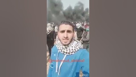شاب فلسطيني يتلو القرآن الكريم وسط هجوم اسرائيلي  بصوت يزلزل القلب