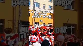 La mejor hinchada del mundo dejando huella en cada rincón. ❤️ #peru #peruanos #rusia2018 #futbol