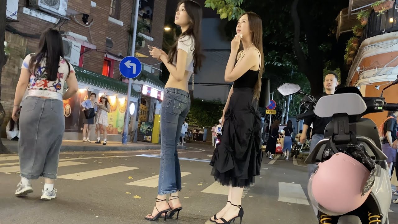 当今中国的最真实现况 ！ 4K walk 广州街景，珠江琶醍、北京路步行街、东山口老街 ..  street scene in 