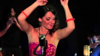 Video voorbeeld van "Aquarela do brasil performed by  Anima nova bossa nova jazz Napoli Italy BRAZIL 2014"