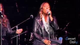 SWV performing 'Use Your Heart' Live