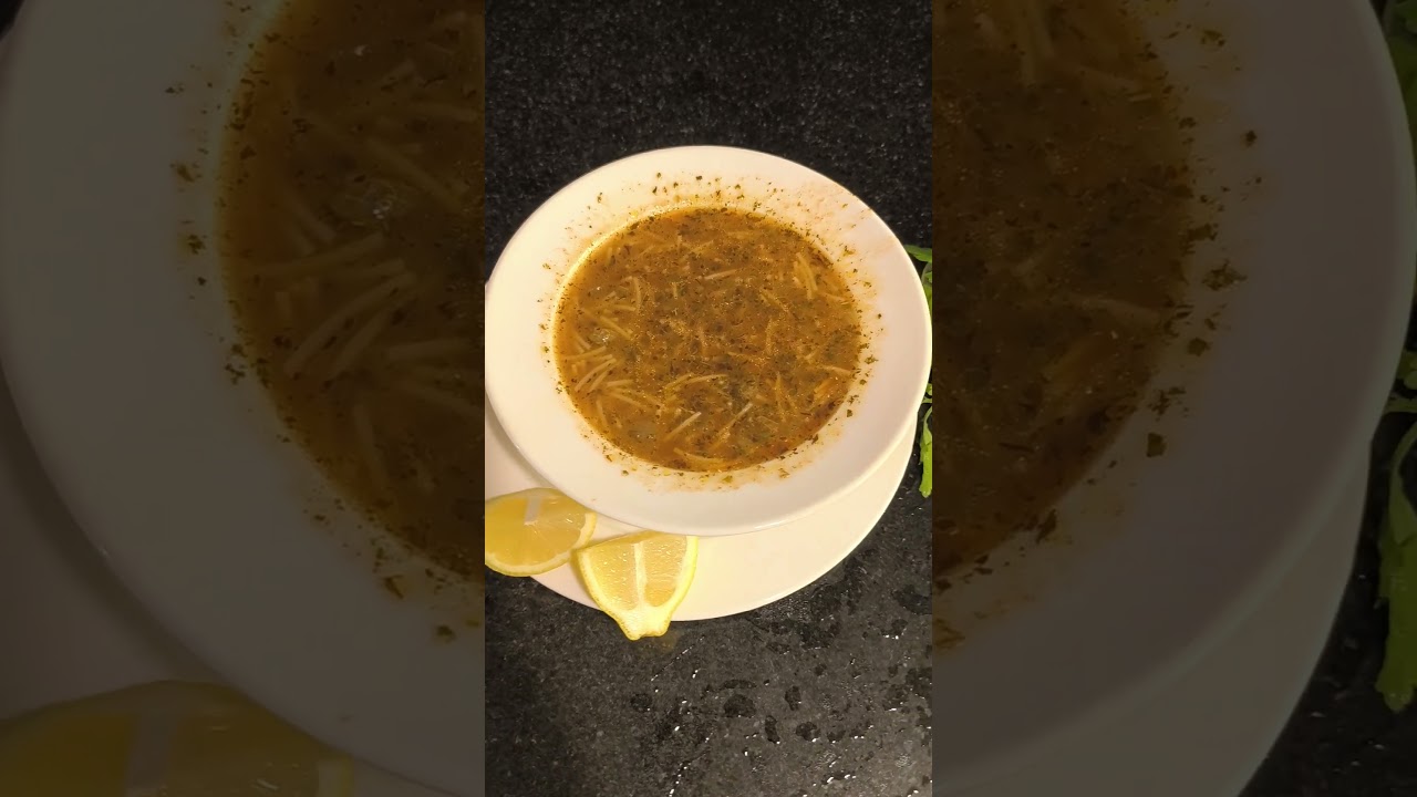 #HomemadeDinner  #SalçalıŞehriyeliÇorba  #PratikYemek #TürkMutfağı #Shorts #YouTubeShorts