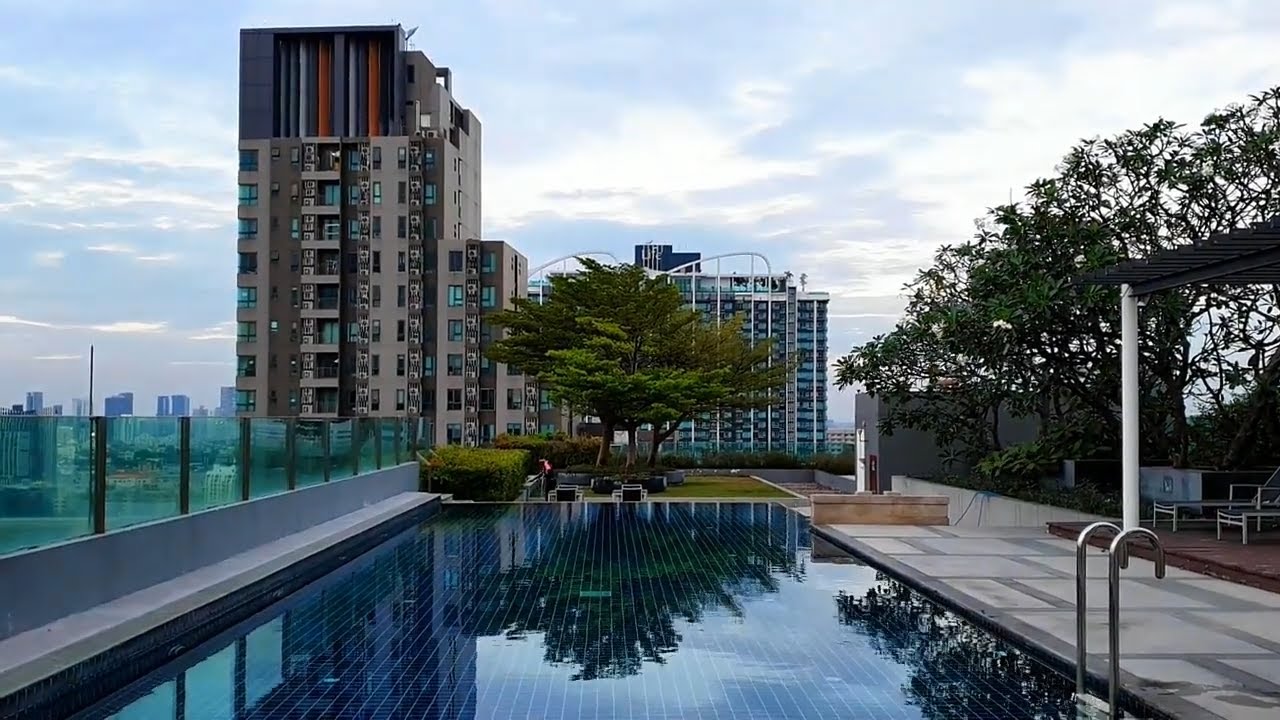Bangkok Long-Term Stay Condo and Hotel Tours - Life@Ratchada-Huaikhwang Condo (2022-11-16,21)