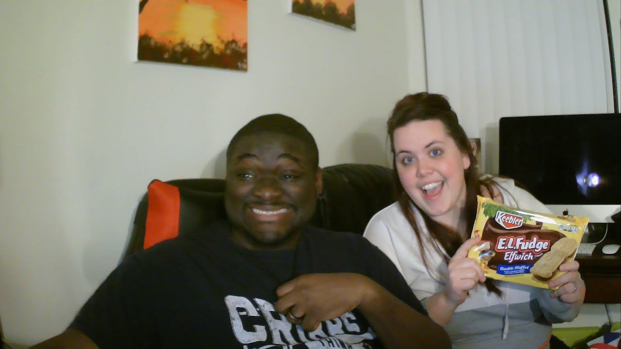 E.L.FUDGE ELFWICH COOKIES | Munchie Mondays