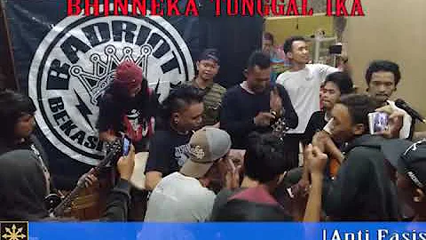 Crewsakan - Bhinneka Tunggal Ika (Akustik / Live Perform) @ Bekasi, Jawa Barat #CREWSAKAN #PUNKBARU