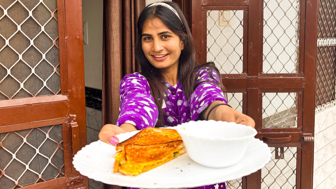 Itna TASTY ALOO SANDWICH 😍😋 Khate Reh Jaaoge! 😳🔥 | Gehlot Family Vlogs | Vlog - 54