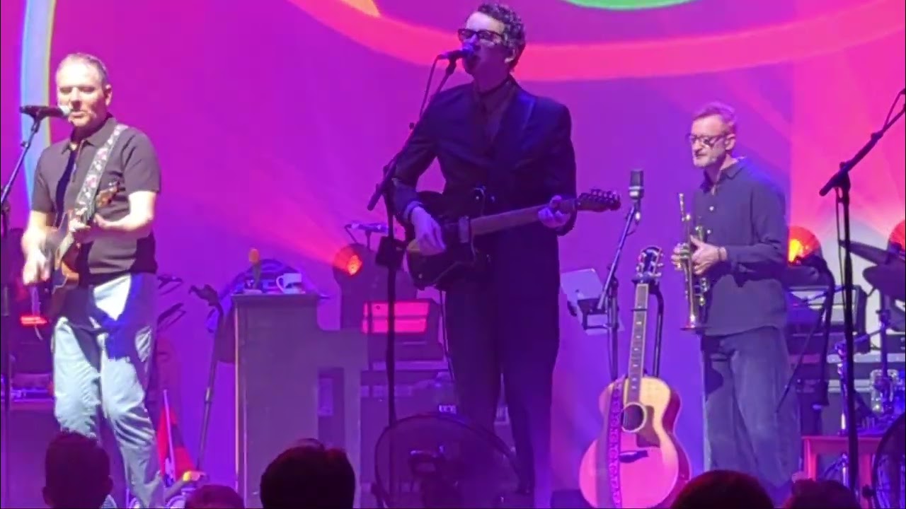 Belle and Sebastian. I don't love anyone. Live at Paradiso. Amsterdam 2 March 2026