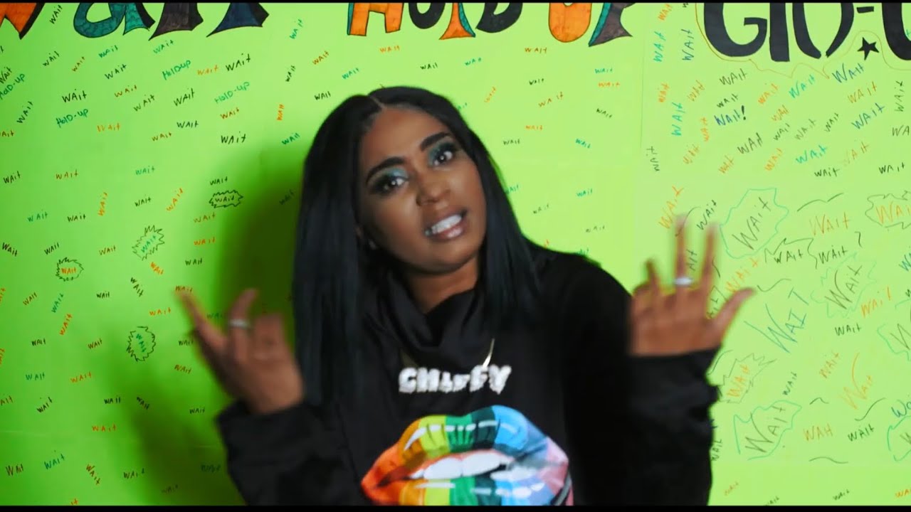 Guarda Chiffy - WAIT (OFFICIAL VIDEO) su YouTube Guarda Chiffy - WAIT (OFFICIAL VIDEO) su YouTube