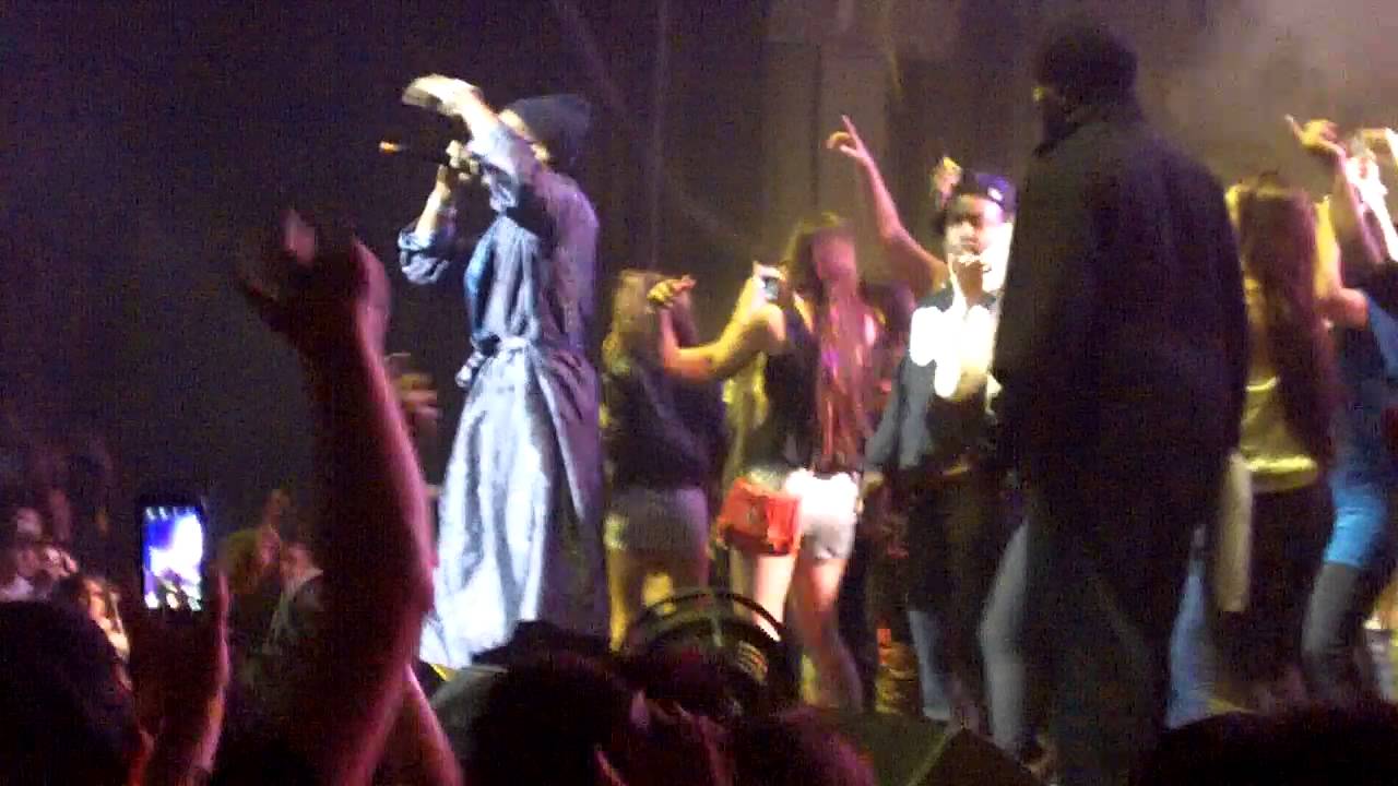 Juicy J Bandz A Make Her Dance at 2050 Tour Los Angeles YouTube