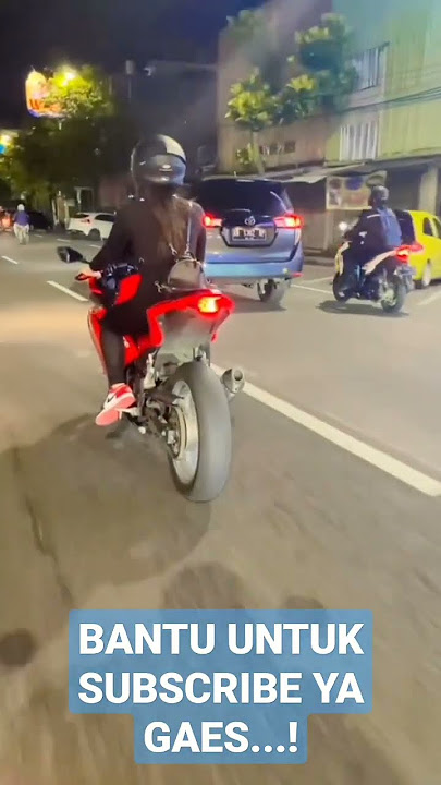 CEWEK CANTIK NAIK NINJA #cewekcantik #cantik #cantiknaikmotor #ninja #ninja250 #ceweknaikmotorbesar