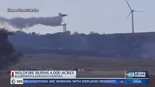 Fire burns in 2 Kansas counties on Sunday