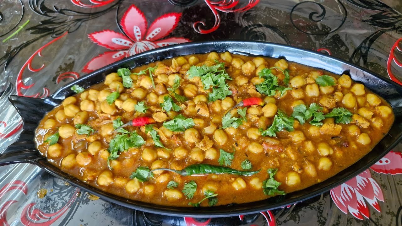 Chicken Chanan অনুষ্ঠান Bari Style a Chicken Chana Recipe By Rakhi's Homemade - YouTube