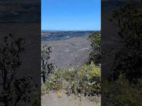 Kilauea huge crater #travel #usa #hawaii #volcano #nature #vlog