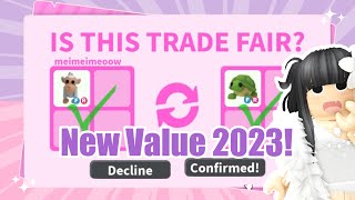 LOSING VALUE???🤔 WHAT PEOPLE TRADE FOR ALBINO MONKEY IN 2023 | Adopt Me Trading