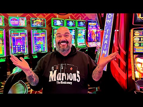 I Took $100 To Mandalay Bay In Las Vegas