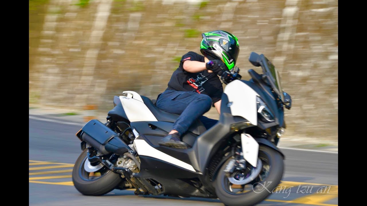 GoPro | 台9線北宜公路 | 假日小跑 跑一個褲底一包 | Yamaha Xmax