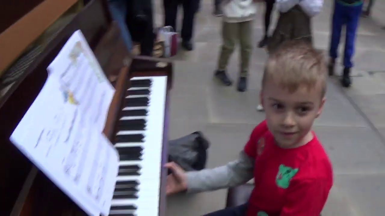 Bored Kid Gets A Fun Piano Lesson Crowd Delighted! YouTube