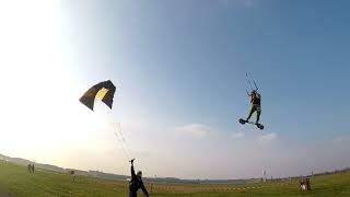 Big Air kitelandboarding Berlin Tempelhof