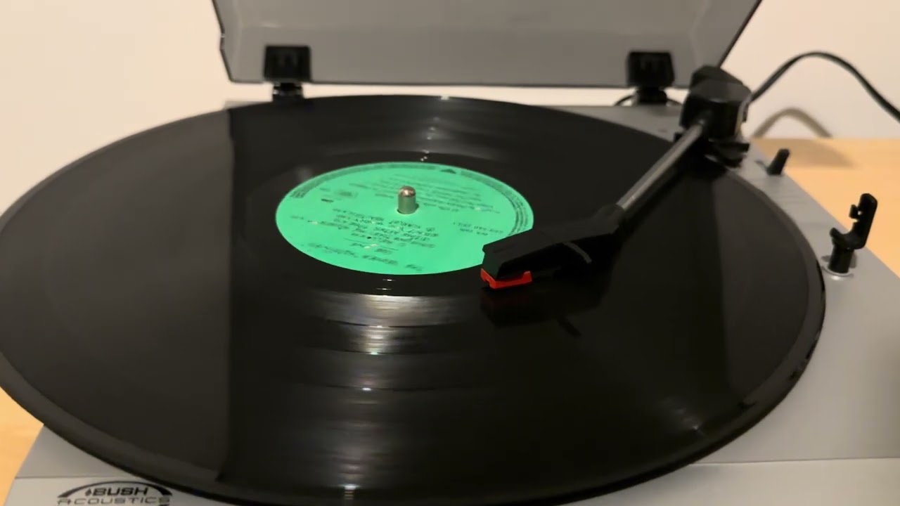 Bush Acoustics Mini Turntable Record Player MTT1 Demo 