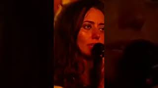 Final Adem Kılıççiin Nişanlisini Duygusal Anlari