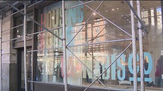 Mixed reviews for NYC's first legal weed store