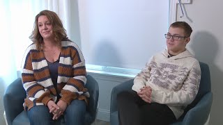 Kidney transplant saves teen 17 years later thanks to mom's pay-it-forward donation