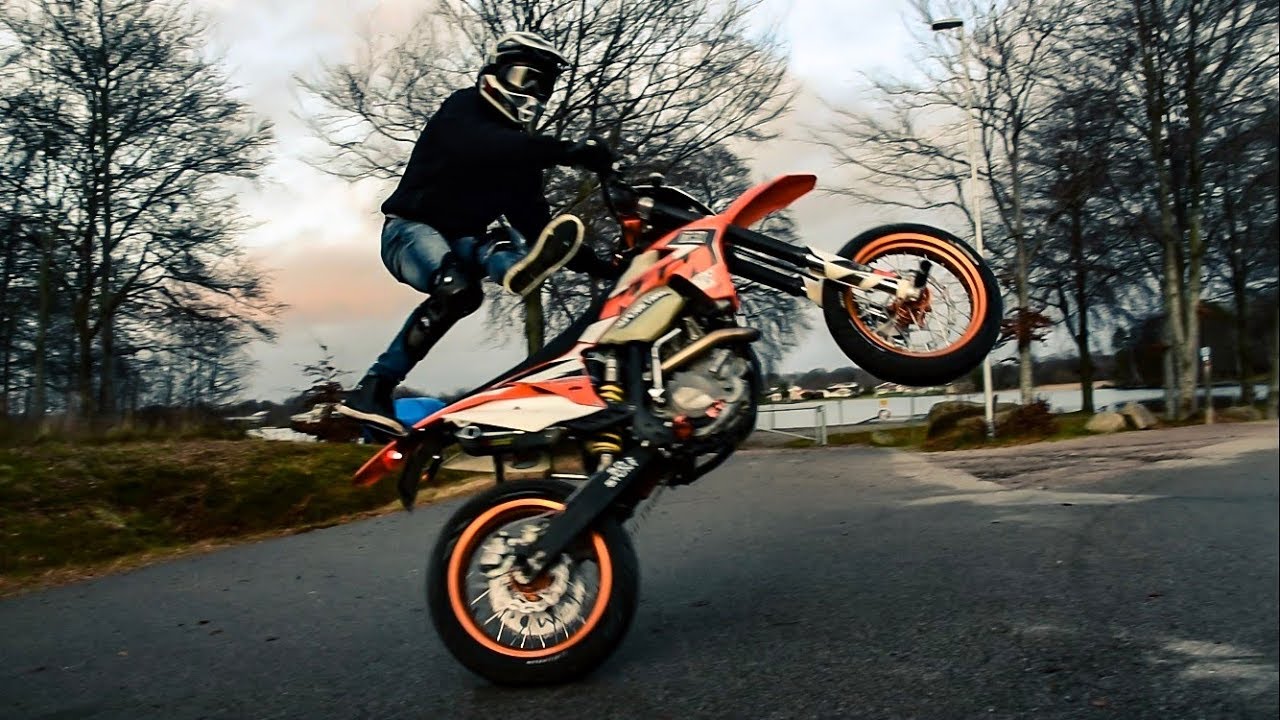 Картинка стант на питбайке