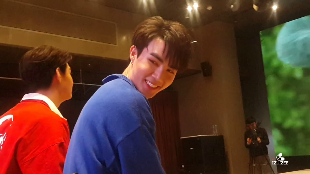 ZEE - SAINT ช่วงดูคลิปโปรเจคจากแฟนคลับ [19.10.26]