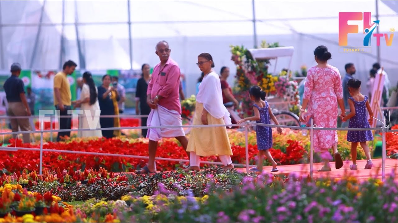 സ്വദേശിയും വിദേശിയുമൊക്കെയുണ്ട് !  ഇത്തവണത്തെ കൊച്ചിൻ ഫ്ലവർ ഷോ കളറാ.